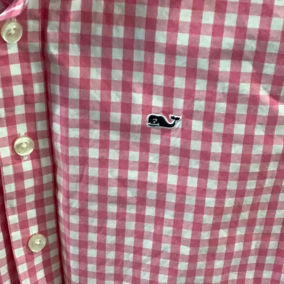 Vineyards Vines pink/white gingham button-up “Whale Shirt” EUC - Picture 4 of 4